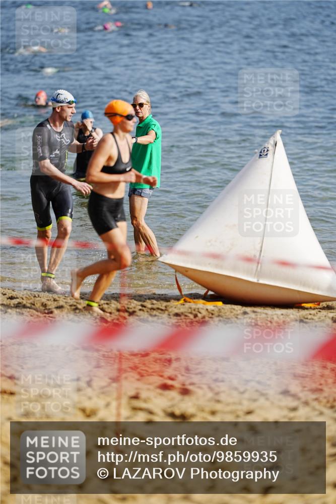 21.06.2026 - 29. Vierlanden-Triathlon LAZAROV Photography http://msf.ph/oto/9859935 21.06.2026 08:37:55 Schwimmen 37 meine-sportfotos.de