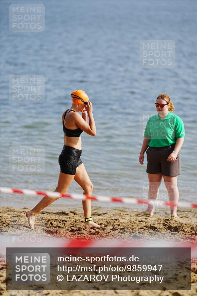 21.06.2026 - 29. Vierlanden-Triathlon LAZAROV Photography http://msf.ph/oto/9859947 21.06.2026 08:37:56 Schwimmen 37 meine-sportfotos.de