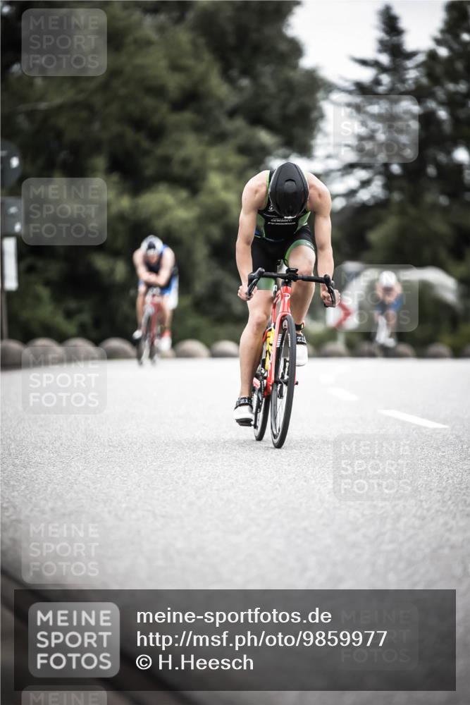 21.06.2026 - 29. Vierlanden-Triathlon H.Heesch http://msf.ph/oto/9859977 21.06.2026 12:06:30 Radfahren 754, 833, 909, 920, 959, 970, 971 meine-sportfotos.de