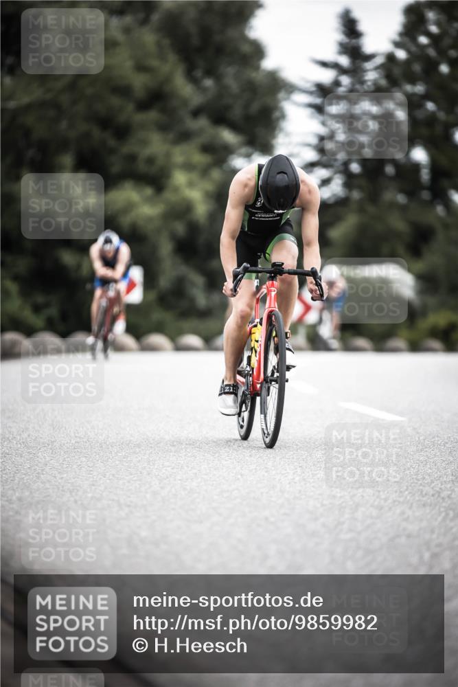 21.06.2026 - 29. Vierlanden-Triathlon H.Heesch http://msf.ph/oto/9859982 21.06.2026 12:06:30 Radfahren 754, 833, 909, 920, 959, 970, 971 meine-sportfotos.de