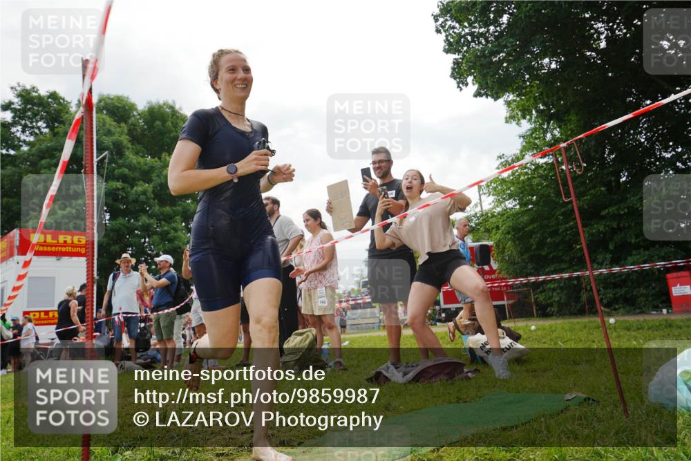 21.06.2026 - 29. Vierlanden-Triathlon LAZAROV Photography http://msf.ph/oto/9859987 21.06.2026 11:23:17 Schwimmen 762, 829, 854, 880 meine-sportfotos.de