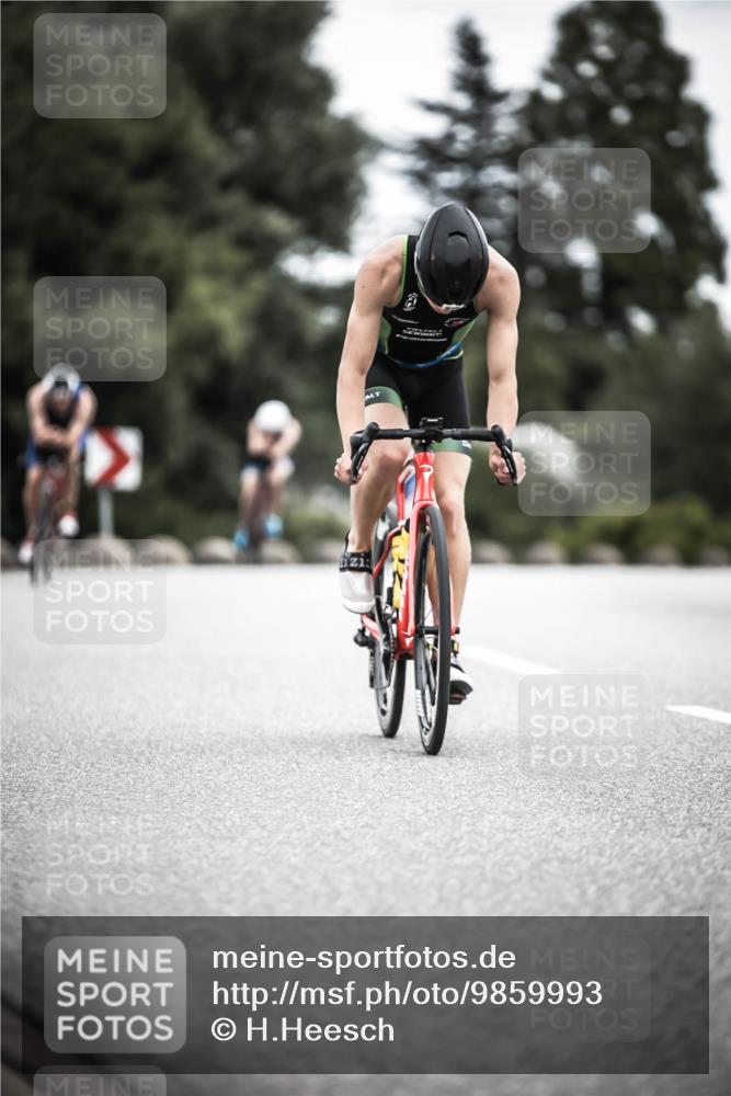 21.06.2026 - 29. Vierlanden-Triathlon H.Heesch http://msf.ph/oto/9859993 21.06.2026 12:06:30 Radfahren 754, 833, 909, 920, 959, 970, 971 meine-sportfotos.de
