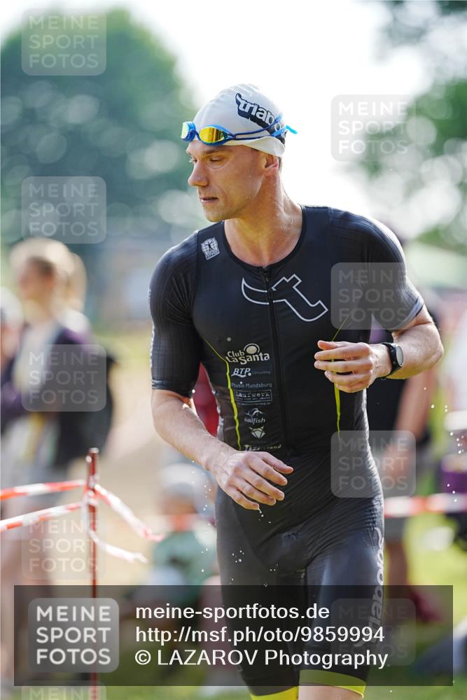 21.06.2026 - 29. Vierlanden-Triathlon LAZAROV Photography http://msf.ph/oto/9859994 21.06.2026 08:38:05 Schwimmen 13, 37 meine-sportfotos.de