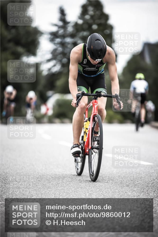 21.06.2026 - 29. Vierlanden-Triathlon H.Heesch http://msf.ph/oto/9860012 21.06.2026 12:06:30 Radfahren 754, 833, 909, 920, 959, 970, 971 meine-sportfotos.de