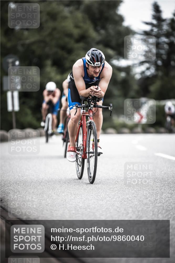 21.06.2026 - 29. Vierlanden-Triathlon H.Heesch http://msf.ph/oto/9860040 21.06.2026 12:06:32 Radfahren 804, 909, 920, 959, 970 meine-sportfotos.de