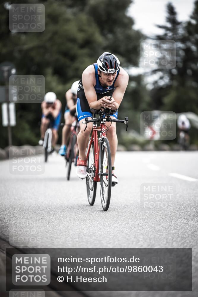 21.06.2026 - 29. Vierlanden-Triathlon H.Heesch http://msf.ph/oto/9860043 21.06.2026 12:06:32 Radfahren 804, 909, 920, 959, 970 meine-sportfotos.de