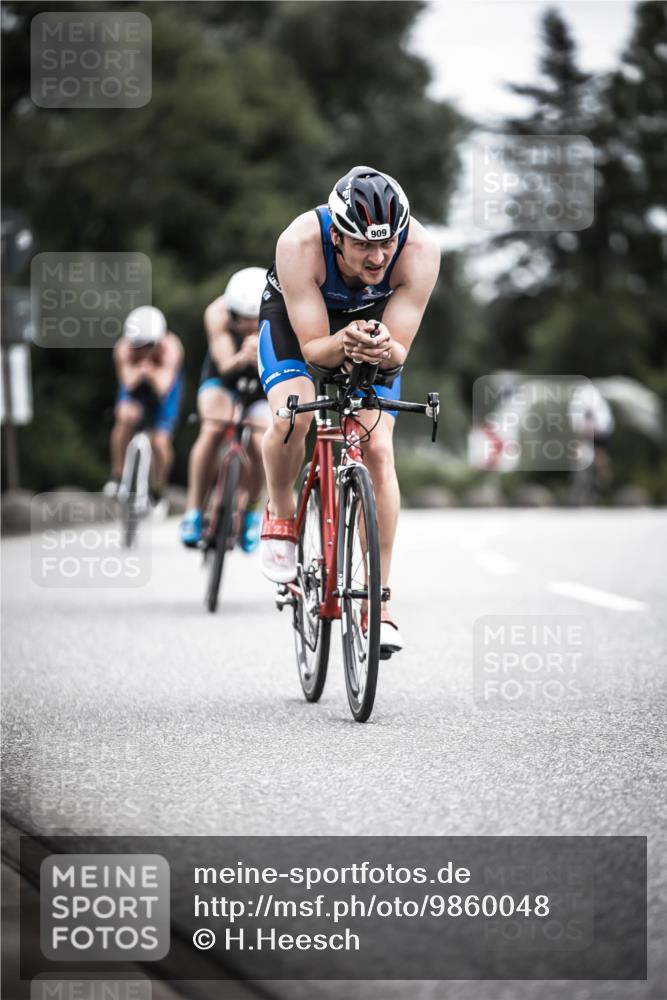 21.06.2026 - 29. Vierlanden-Triathlon H.Heesch http://msf.ph/oto/9860048 21.06.2026 12:06:32 Radfahren 804, 909, 920, 959, 970 meine-sportfotos.de