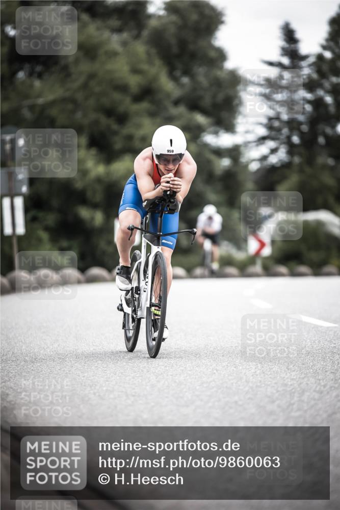 21.06.2026 - 29. Vierlanden-Triathlon H.Heesch http://msf.ph/oto/9860063 21.06.2026 12:06:34 Radfahren 804, 909, 920, 959, 970 meine-sportfotos.de