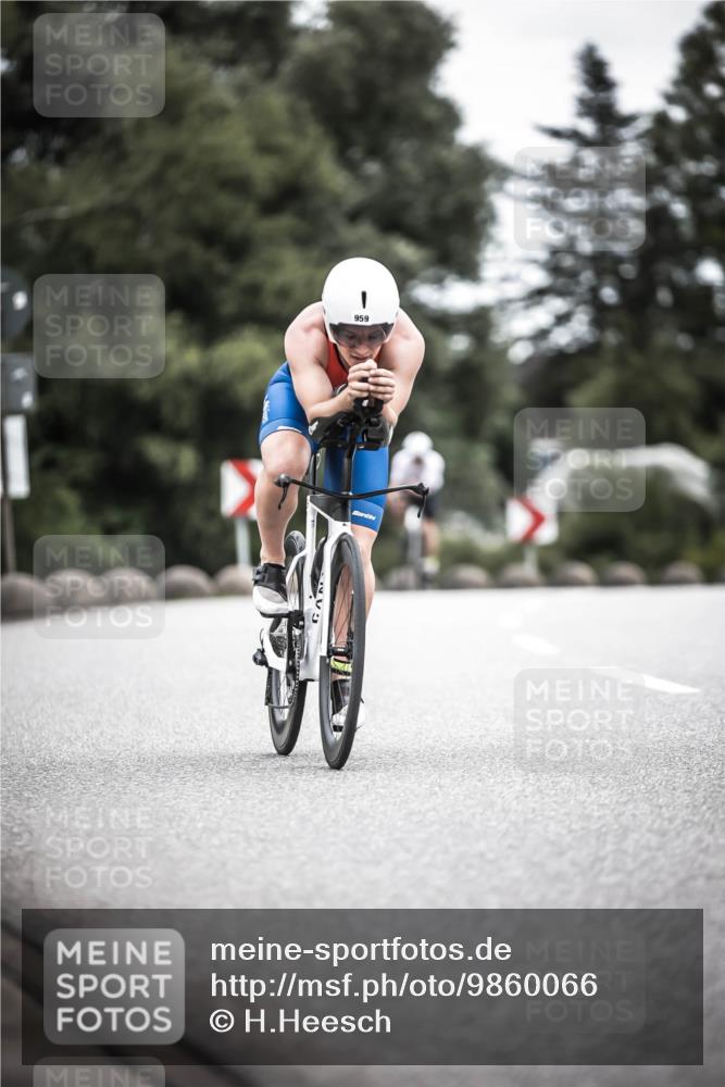 21.06.2026 - 29. Vierlanden-Triathlon H.Heesch http://msf.ph/oto/9860066 21.06.2026 12:06:34 Radfahren 804, 909, 920, 959, 970 meine-sportfotos.de