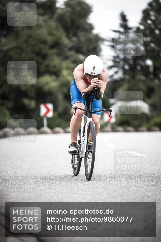 21.06.2026 - 29. Vierlanden-Triathlon H.Heesch http://msf.ph/oto/9860077 21.06.2026 12:06:34 Radfahren 804, 909, 920, 959, 970 meine-sportfotos.de
