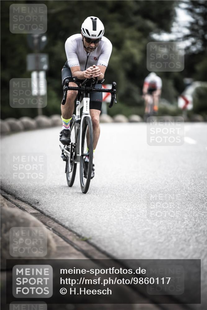21.06.2026 - 29. Vierlanden-Triathlon H.Heesch http://msf.ph/oto/9860117 21.06.2026 12:06:38 Radfahren 786, 804, 947, 951 meine-sportfotos.de
