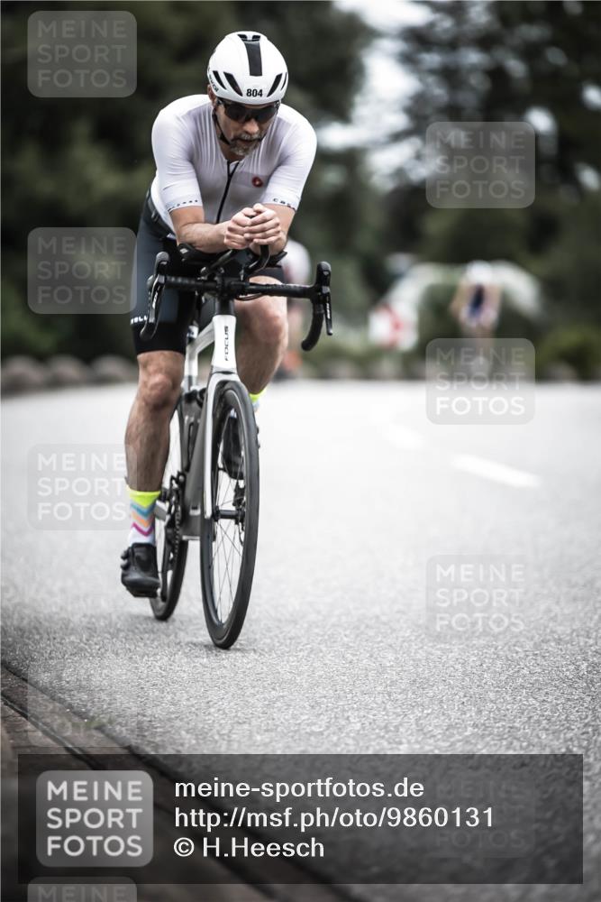 21.06.2026 - 29. Vierlanden-Triathlon H.Heesch http://msf.ph/oto/9860131 21.06.2026 12:06:39 Radfahren 786, 804, 834, 947, 951 meine-sportfotos.de