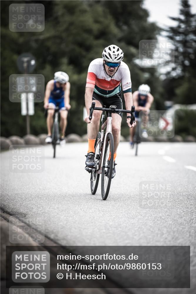 21.06.2026 - 29. Vierlanden-Triathlon H.Heesch http://msf.ph/oto/9860153 21.06.2026 12:06:43 Radfahren 281, 771, 786, 834, 856, 861, 911, 914, 947, 951, 974 meine-sportfotos.de