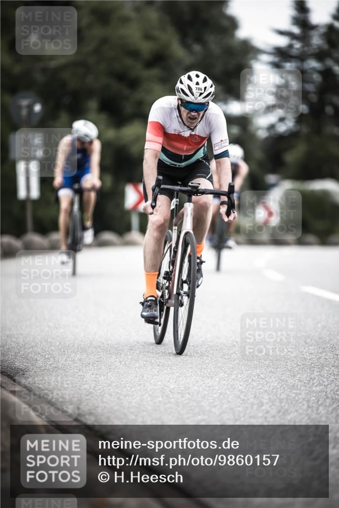 21.06.2026 - 29. Vierlanden-Triathlon H.Heesch http://msf.ph/oto/9860157 21.06.2026 12:06:43 Radfahren 281, 771, 786, 834, 856, 861, 911, 914, 947, 951, 974 meine-sportfotos.de