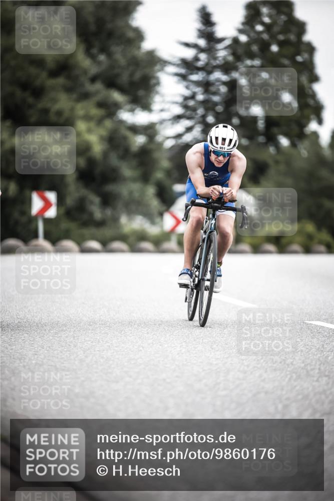 21.06.2026 - 29. Vierlanden-Triathlon H.Heesch http://msf.ph/oto/9860176 21.06.2026 12:06:44 Radfahren 281, 771, 786, 834, 856, 861, 911, 914, 947, 951, 974 meine-sportfotos.de