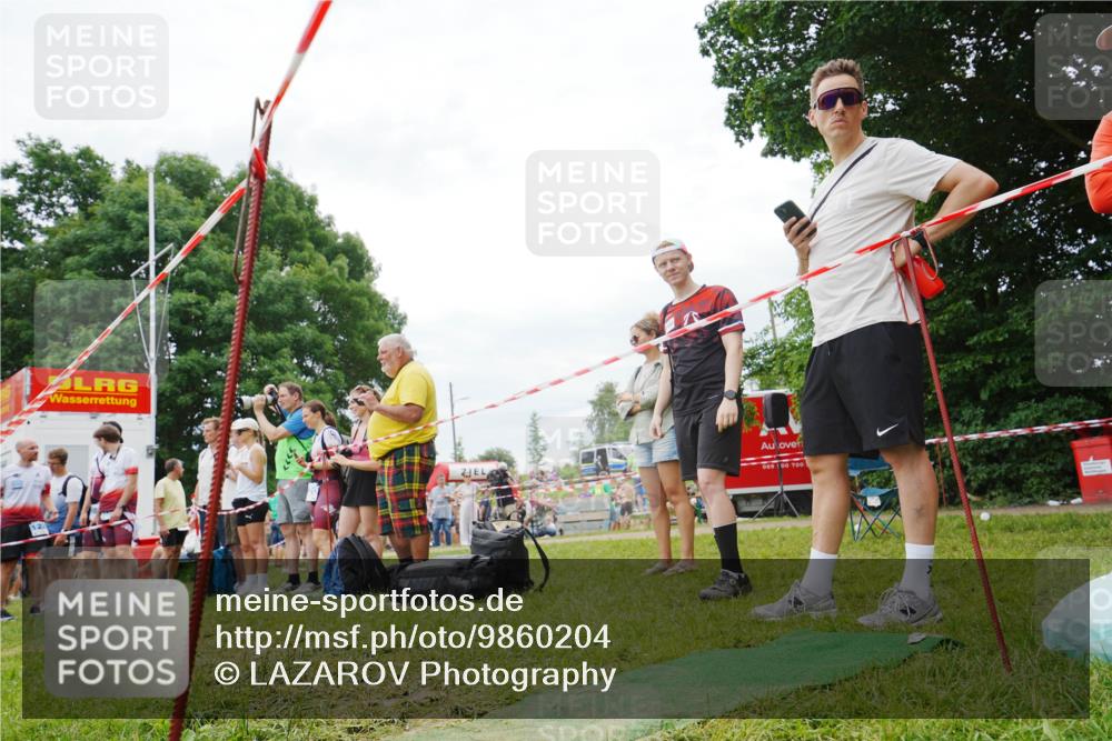 21.06.2026 - 29. Vierlanden-Triathlon LAZAROV Photography http://msf.ph/oto/9860204 21.06.2026 12:00:32 Schwimmen  meine-sportfotos.de