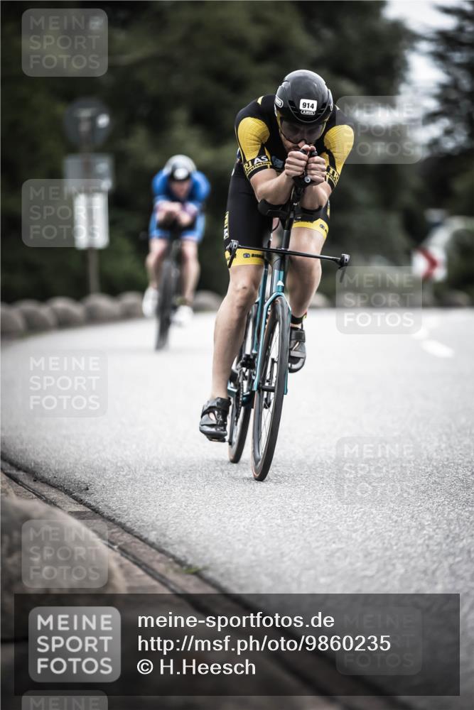 21.06.2026 - 29. Vierlanden-Triathlon H.Heesch http://msf.ph/oto/9860235 21.06.2026 12:06:48 Radfahren 281, 771, 834, 856, 861, 889, 911, 914, 947, 974 meine-sportfotos.de