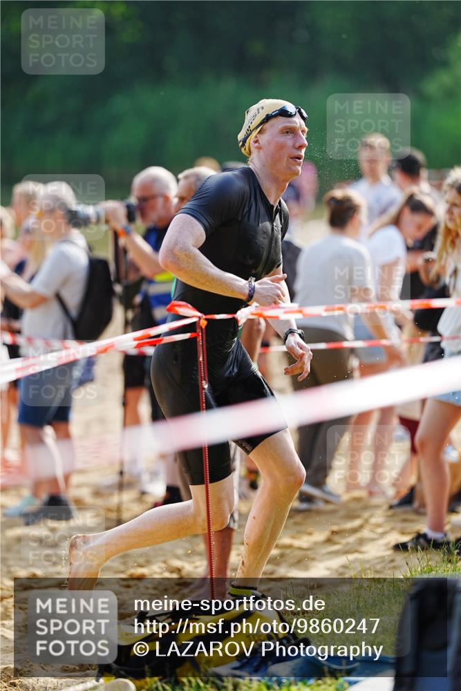 21.06.2026 - 29. Vierlanden-Triathlon LAZAROV Photography http://msf.ph/oto/9860247 21.06.2026 08:39:13 Schwimmen 10, 61 meine-sportfotos.de
