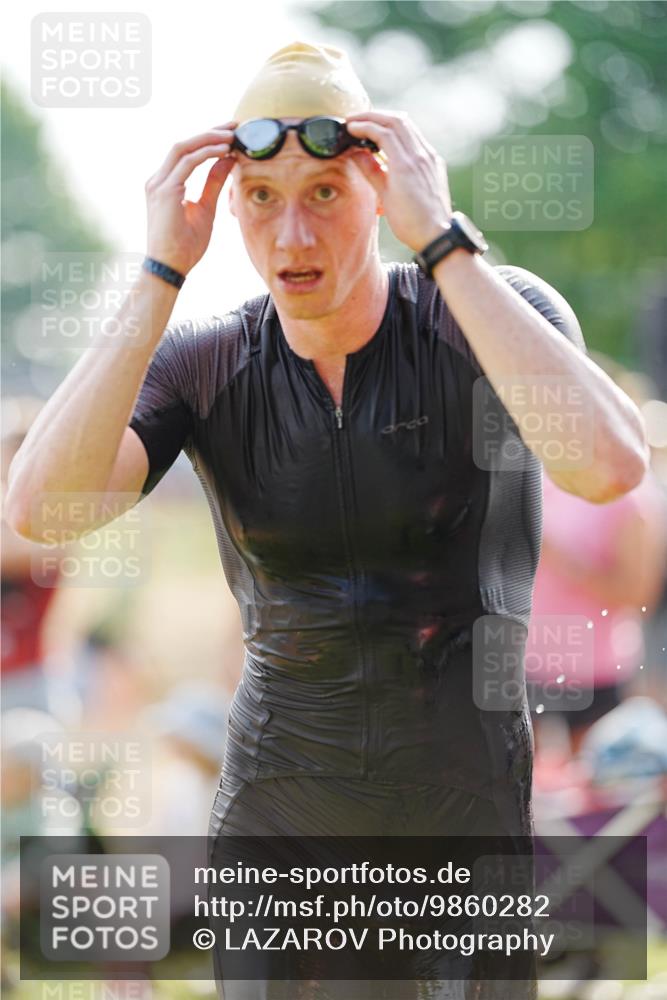 21.06.2026 - 29. Vierlanden-Triathlon LAZAROV Photography http://msf.ph/oto/9860282 21.06.2026 08:39:16 Schwimmen 10, 212 meine-sportfotos.de