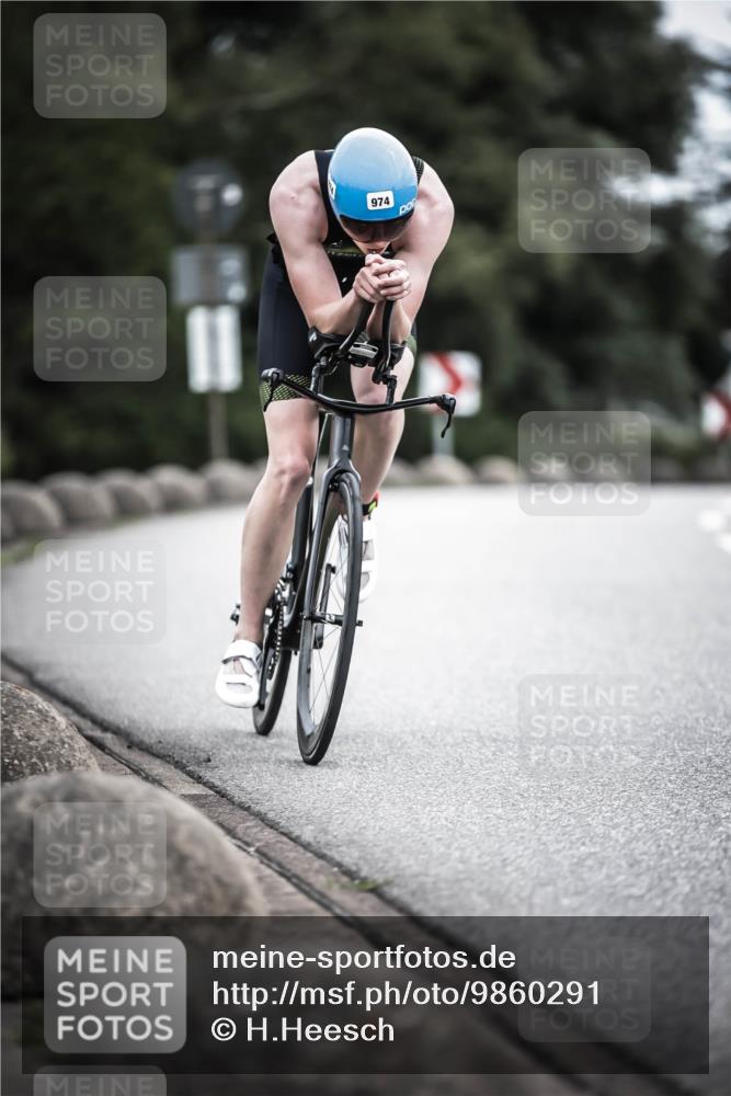 21.06.2026 - 29. Vierlanden-Triathlon H.Heesch http://msf.ph/oto/9860291 21.06.2026 12:06:51 Radfahren 281, 638, 739, 769, 771, 847, 856, 861, 889, 910, 911, 914, 946, 974 meine-sportfotos.de
