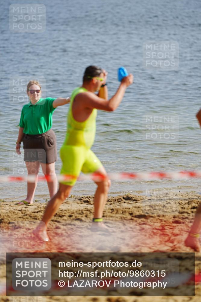 21.06.2026 - 29. Vierlanden-Triathlon LAZAROV Photography http://msf.ph/oto/9860315 21.06.2026 08:39:21 Schwimmen 10, 32, 155, 166, 212 meine-sportfotos.de