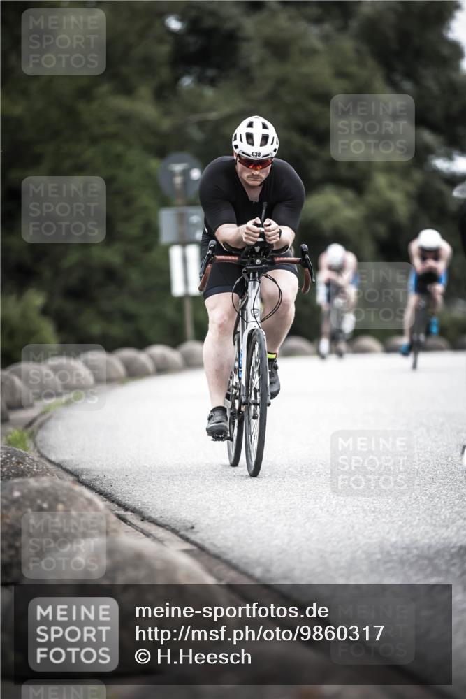 21.06.2026 - 29. Vierlanden-Triathlon H.Heesch http://msf.ph/oto/9860317 21.06.2026 12:06:57 Radfahren 638, 739, 768, 769, 847, 910, 946, 952, 953 meine-sportfotos.de