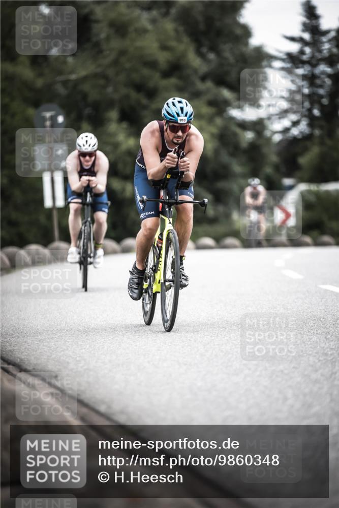 21.06.2026 - 29. Vierlanden-Triathlon H.Heesch http://msf.ph/oto/9860348 21.06.2026 12:06:59 Radfahren 638, 739, 768, 769, 847, 910, 946, 952, 953 meine-sportfotos.de