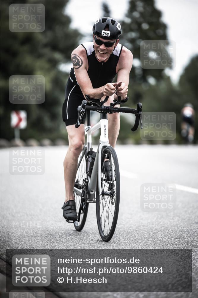 21.06.2026 - 29. Vierlanden-Triathlon H.Heesch http://msf.ph/oto/9860424 21.06.2026 12:07:05 Radfahren 668, 712, 768 meine-sportfotos.de