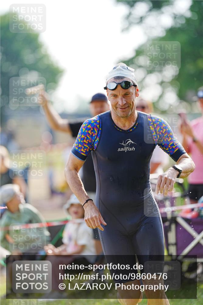 21.06.2026 - 29. Vierlanden-Triathlon LAZAROV Photography http://msf.ph/oto/9860476 21.06.2026 08:41:33 Schwimmen 14, 145 meine-sportfotos.de