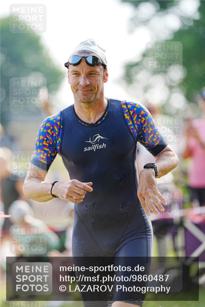 21.06.2026 - 29. Vierlanden-Triathlon LAZAROV Photography http://msf.ph/oto/9860487 21.06.2026 08:41:33 Schwimmen 14, 145 meine-sportfotos.de