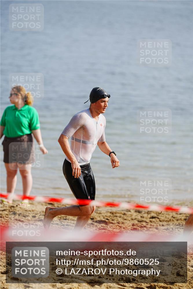 21.06.2026 - 29. Vierlanden-Triathlon LAZAROV Photography http://msf.ph/oto/9860525 21.06.2026 08:42:00 Schwimmen 38, 62, 67 meine-sportfotos.de