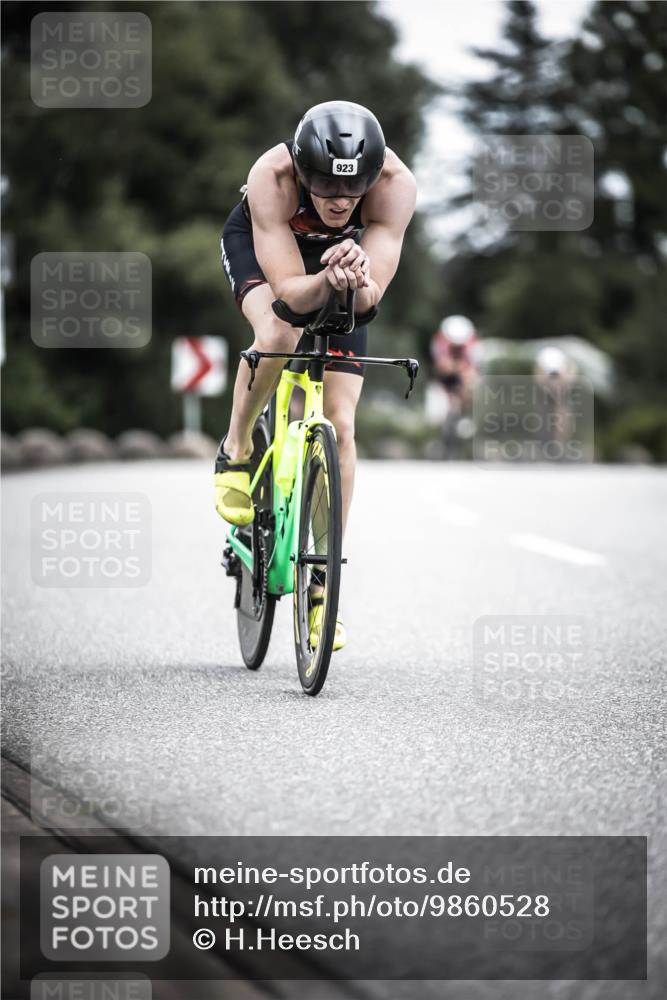 21.06.2026 - 29. Vierlanden-Triathlon H.Heesch http://msf.ph/oto/9860528 21.06.2026 12:07:20 Radfahren 634, 790, 912, 923, 926, 934, 935, 943, 962, 967 meine-sportfotos.de