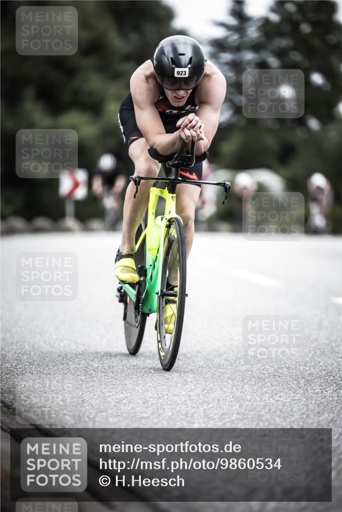 21.06.2026 - 29. Vierlanden-Triathlon H.Heesch http://msf.ph/oto/9860534 21.06.2026 12:07:20 Radfahren 634, 790, 912, 923, 926, 934, 935, 943, 962, 967 meine-sportfotos.de