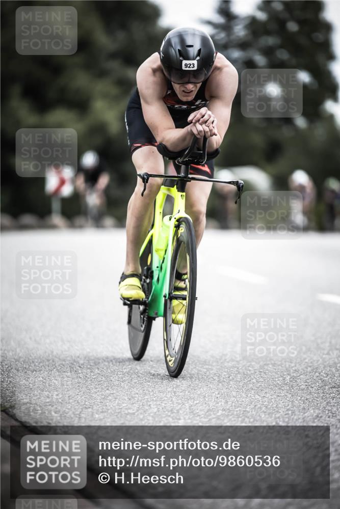 21.06.2026 - 29. Vierlanden-Triathlon H.Heesch http://msf.ph/oto/9860536 21.06.2026 12:07:20 Radfahren 634, 790, 912, 923, 926, 934, 935, 943, 962, 967 meine-sportfotos.de
