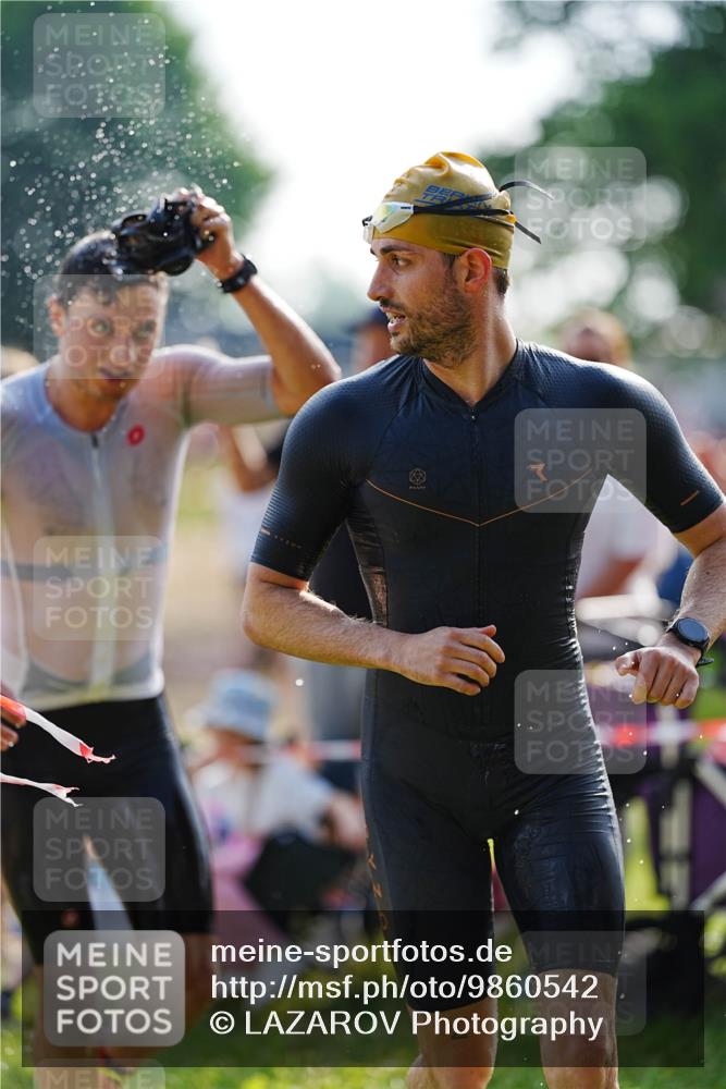 21.06.2026 - 29. Vierlanden-Triathlon LAZAROV Photography http://msf.ph/oto/9860542 21.06.2026 08:42:05 Schwimmen 38, 62, 67 meine-sportfotos.de