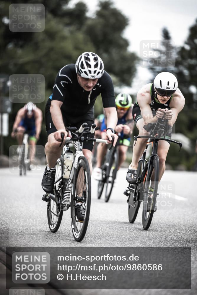 21.06.2026 - 29. Vierlanden-Triathlon H.Heesch http://msf.ph/oto/9860586 21.06.2026 12:07:24 Radfahren 790, 908, 912, 924, 926, 933, 934, 935, 943, 962, 967 meine-sportfotos.de