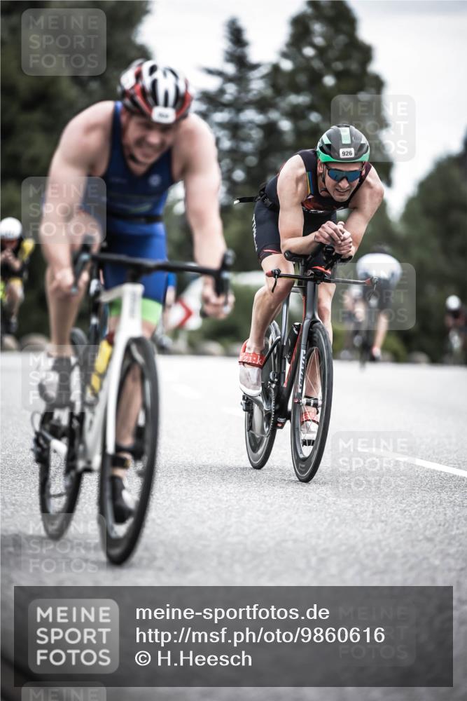 21.06.2026 - 29. Vierlanden-Triathlon H.Heesch http://msf.ph/oto/9860616 21.06.2026 12:07:26 Radfahren 670, 757, 790, 908, 912, 921, 924, 926, 933, 934, 935, 938, 943, 962, 967 meine-sportfotos.de