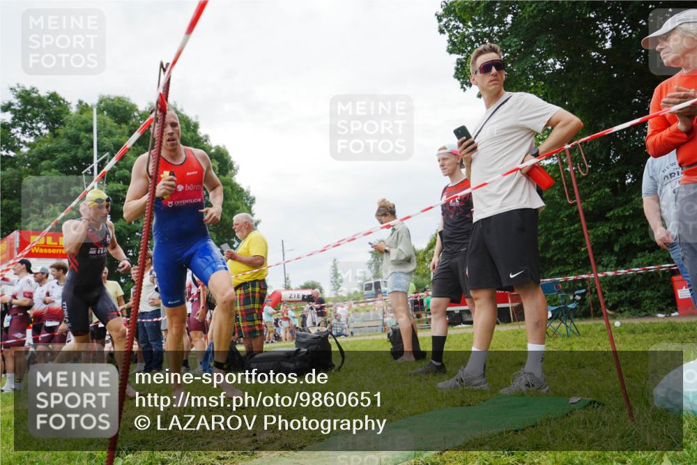 21.06.2026 - 29. Vierlanden-Triathlon LAZAROV Photography http://msf.ph/oto/9860651 21.06.2026 12:02:49 Schwimmen 921, 926, 943, 945, 960, 977 meine-sportfotos.de
