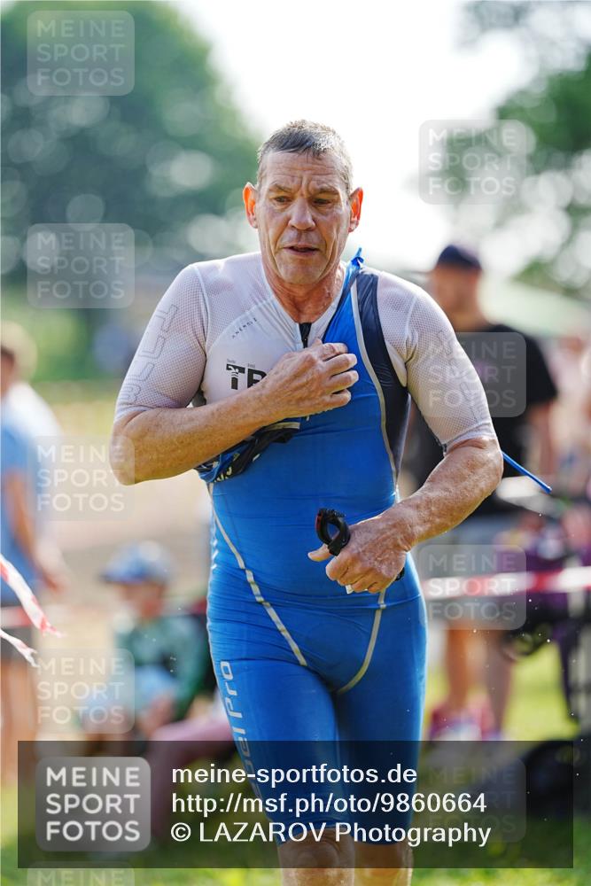 21.06.2026 - 29. Vierlanden-Triathlon LAZAROV Photography http://msf.ph/oto/9860664 21.06.2026 08:42:52 Schwimmen 27, 193, 210 meine-sportfotos.de