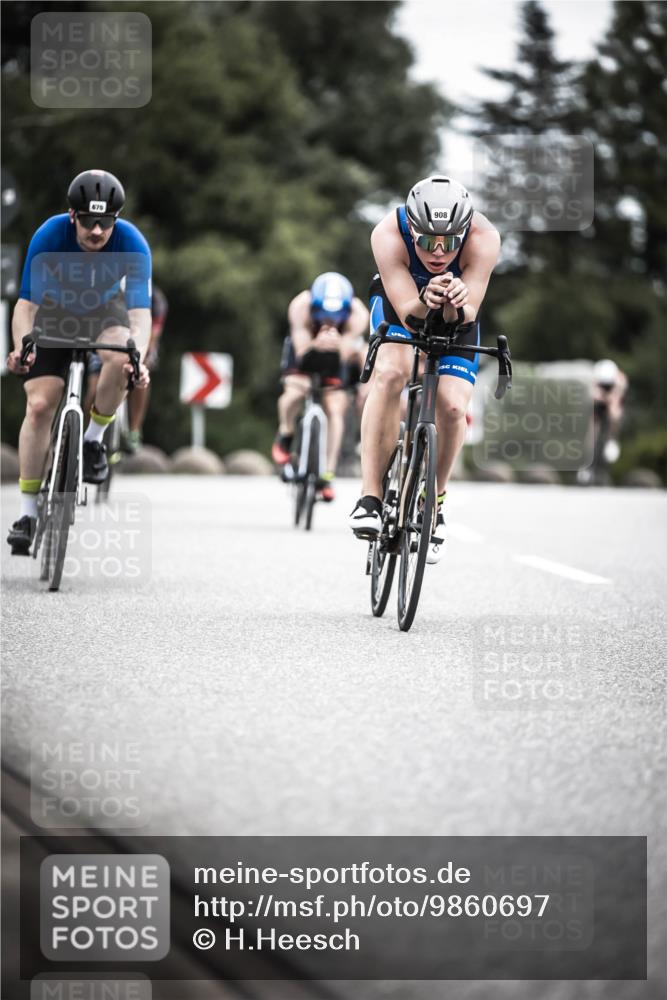 21.06.2026 - 29. Vierlanden-Triathlon H.Heesch http://msf.ph/oto/9860697 21.06.2026 12:07:31 Radfahren 670, 757, 822, 908, 912, 921, 924, 925, 928, 933, 938, 969 meine-sportfotos.de