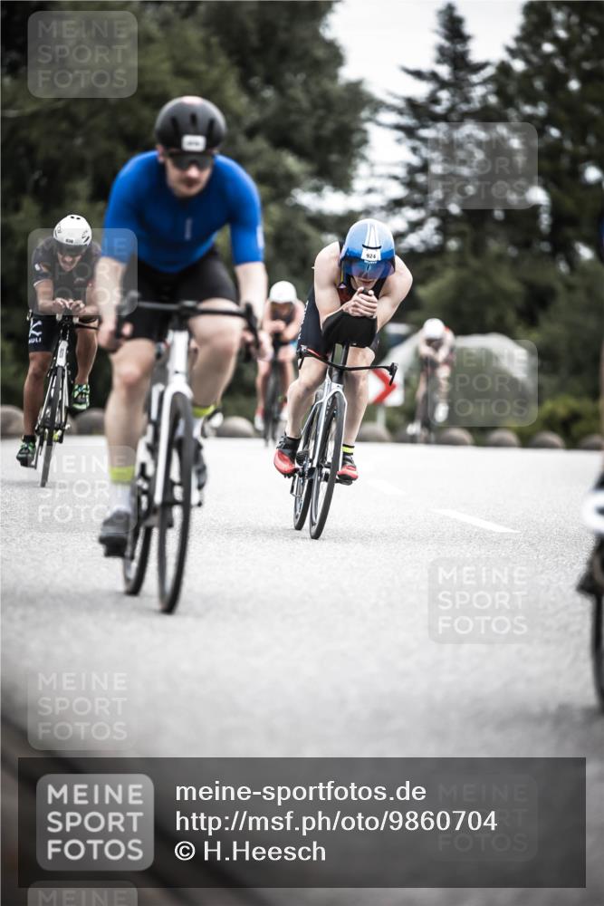 21.06.2026 - 29. Vierlanden-Triathlon H.Heesch http://msf.ph/oto/9860704 21.06.2026 12:07:32 Radfahren 670, 757, 822, 908, 921, 924, 925, 928, 933, 938, 969 meine-sportfotos.de