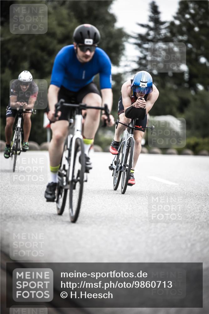 21.06.2026 - 29. Vierlanden-Triathlon H.Heesch http://msf.ph/oto/9860713 21.06.2026 12:07:32 Radfahren 670, 757, 822, 908, 921, 924, 925, 928, 933, 938, 969 meine-sportfotos.de