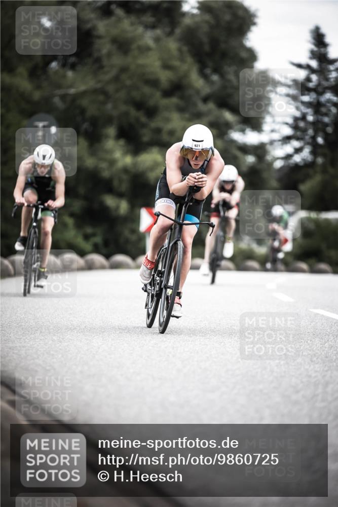 21.06.2026 - 29. Vierlanden-Triathlon H.Heesch http://msf.ph/oto/9860725 21.06.2026 12:07:34 Radfahren 670, 757, 822, 860, 908, 921, 924, 925, 928, 938, 969 meine-sportfotos.de