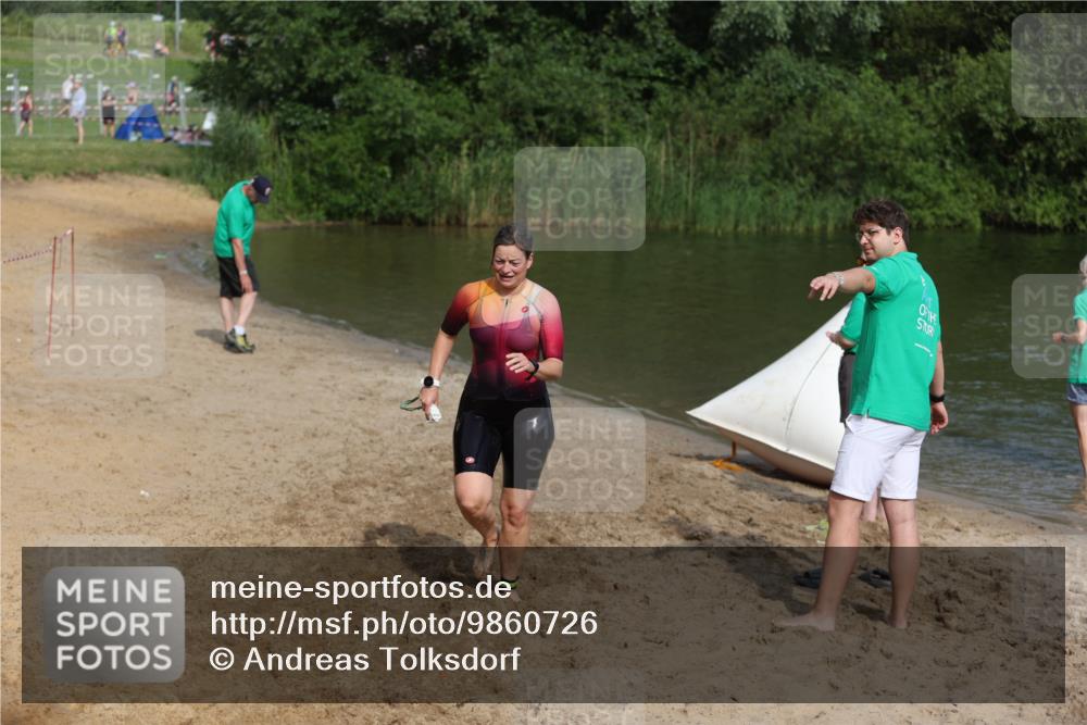 21.06.2026 - 29. Vierlanden-Triathlon Andreas Tolksdorf http://msf.ph/oto/9860726 21.06.2026 09:11:24 Schwimmen 223 meine-sportfotos.de