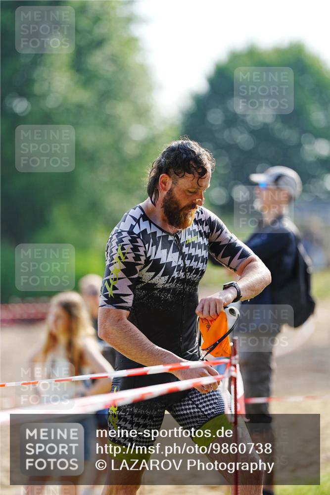 21.06.2026 - 29. Vierlanden-Triathlon LAZAROV Photography http://msf.ph/oto/9860738 21.06.2026 08:43:50 Schwimmen 42, 44, 88, 108, 154, 197 meine-sportfotos.de