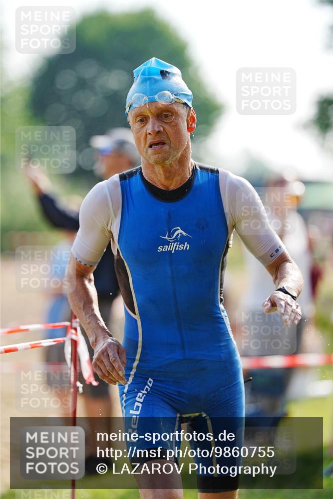 21.06.2026 - 29. Vierlanden-Triathlon LAZAROV Photography http://msf.ph/oto/9860755 21.06.2026 08:43:54 Schwimmen 44, 88, 108, 112, 154, 197, 1355 meine-sportfotos.de