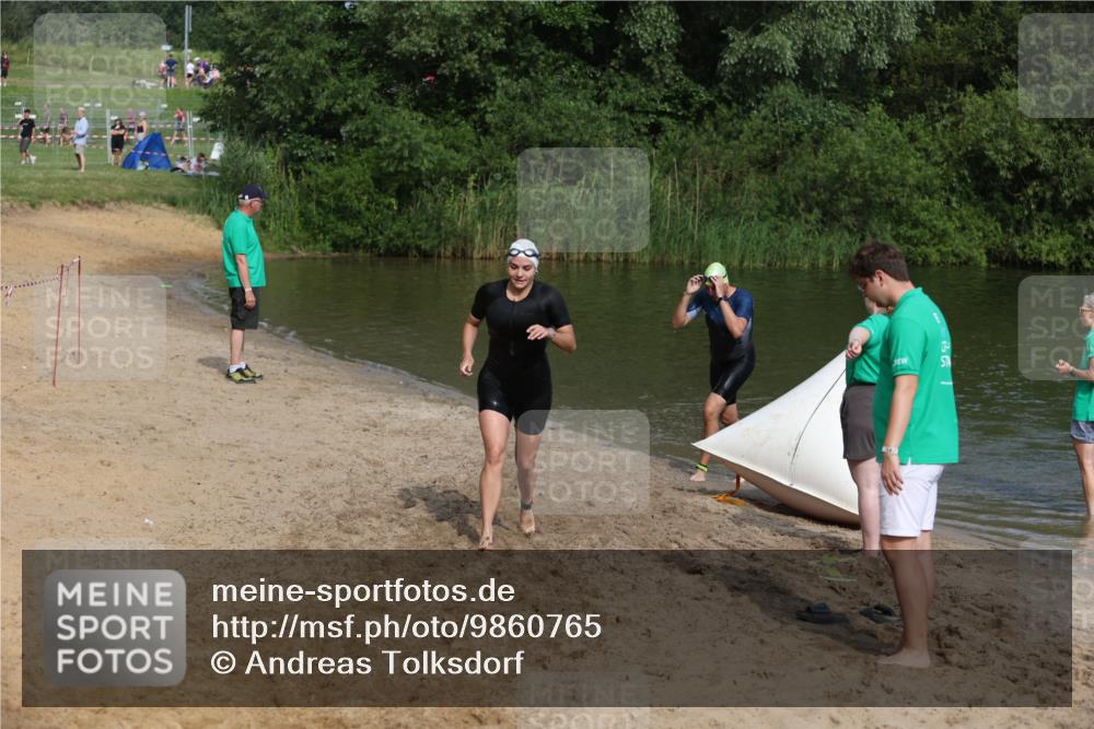 21.06.2026 - 29. Vierlanden-Triathlon Andreas Tolksdorf http://msf.ph/oto/9860765 21.06.2026 09:11:38 Schwimmen 91, 255, 264 meine-sportfotos.de