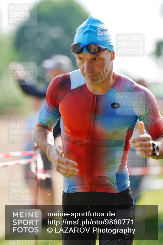 21.06.2026 - 29. Vierlanden-Triathlon LAZAROV Photography http://msf.ph/oto/9860771 21.06.2026 08:43:58 Schwimmen 44, 112, 154, 197, 1355 meine-sportfotos.de