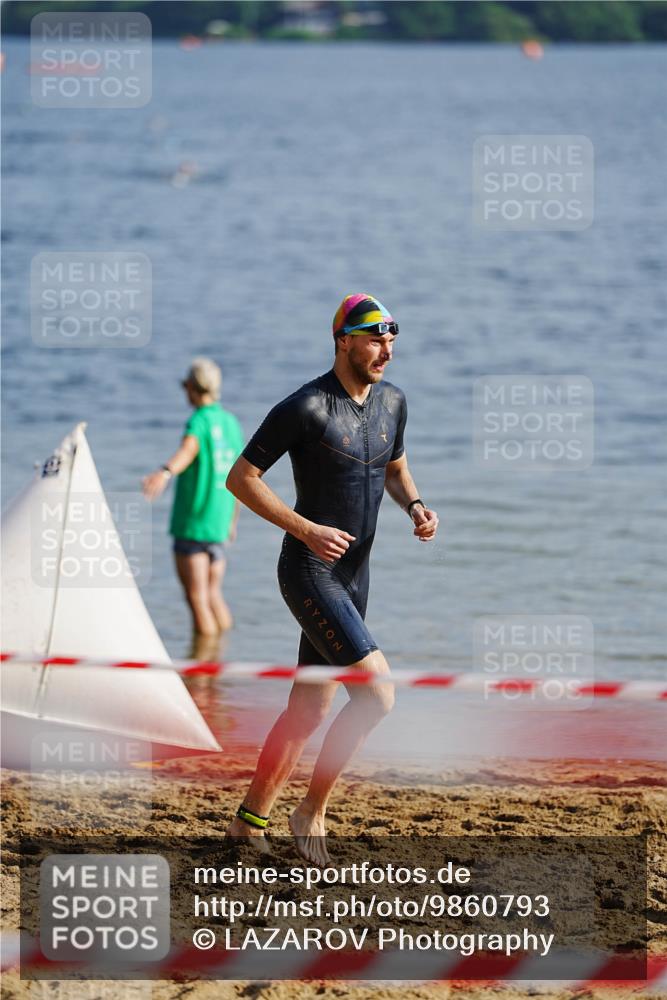 21.06.2026 - 29. Vierlanden-Triathlon LAZAROV Photography http://msf.ph/oto/9860793 21.06.2026 08:44:09 Schwimmen 4, 29, 112, 1355 meine-sportfotos.de