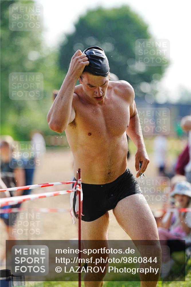 21.06.2026 - 29. Vierlanden-Triathlon LAZAROV Photography http://msf.ph/oto/9860844 21.06.2026 08:44:23 Schwimmen 4, 34, 202 meine-sportfotos.de